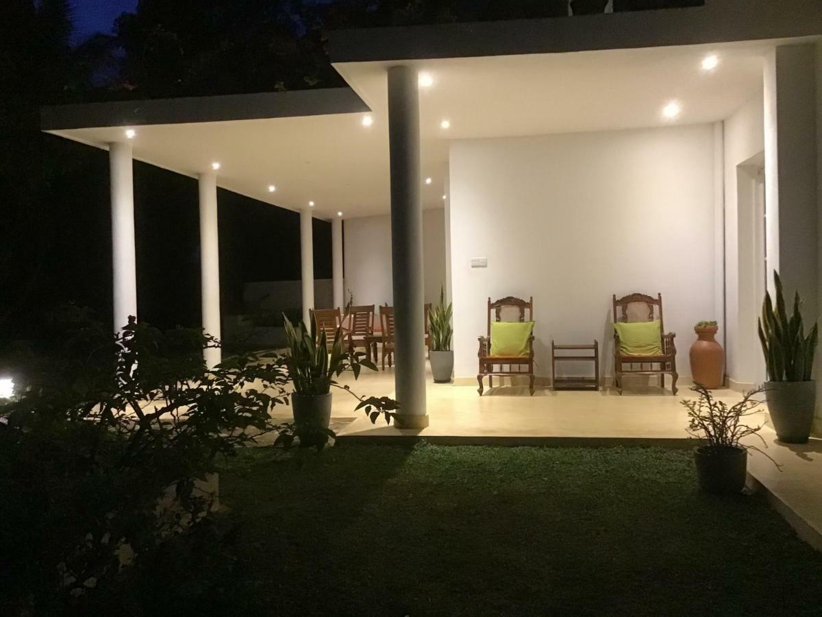Amandari Holiday Villa Gelioya Exterior photo