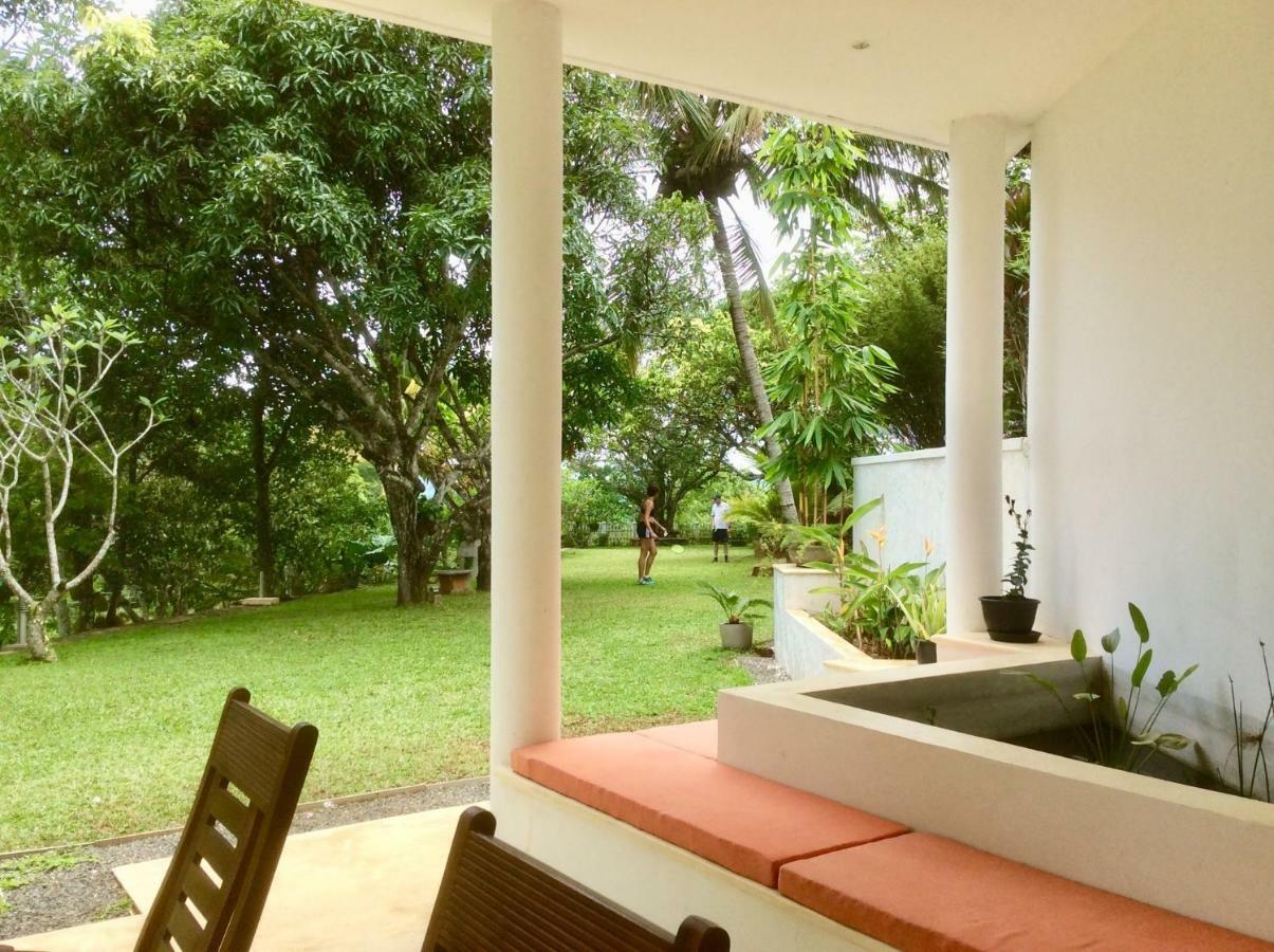 Amandari Holiday Villa Gelioya Exterior photo